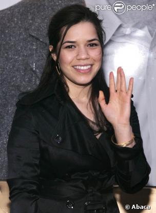 America Ferrera, au Bernard B. Jacobs Theatre de Broadway, à l'occasion de la Première de God of Carnage, le 22 mars 2009.