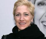 Edie Falco, au Bernard B. Jacobs Theatre de Broadway, à l'occasion de la Première de 