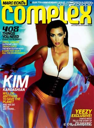 Kim Kardashian... au top de la sexy attitude pour Complex Magazine !