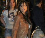 Michelle Rodriguez... mais... mais... Michelle... où sont passés tes pieds ? Lors de l'avant-première de 