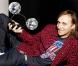 David Guetta et ses oreilles de Mickey très... disco ! Un classique pour le célèbre DJ français ! 