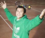 Jo-Wilfried Tsonga et ses oreilles de Mickey... colorées et tennistiques !