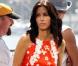 SCÈNE 3 : Courteney n'en revient pas ! Busy la snobe et refuse d'entamer une discussion contructive sur les choix vestimentaires... Courteney l'insulte du regard. Violent !