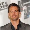 Paul Walker, la star de "Fast and Furious" aime jouer à la poupée Barbie !