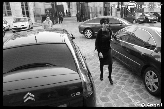 Rachida Dati arrive au ministère de l'Immigration. 1/04/09