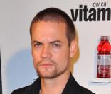 Shane West lors de la soirée de lancement de la gamme de boisson Vitamin Water 10 à Broadway à New York le 2 avril 2009