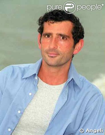 Stéphane Giusti réalise le téléfilm Douce France pour France 2