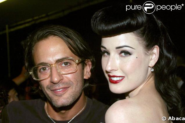 Marc Jacobs adore les belles femmes et l'originalité : normal donc qu'il soit copain avec Dita Von Teese !