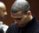Chris Brown lors de son procès le 6 avril auquel il a plaidé non coupable