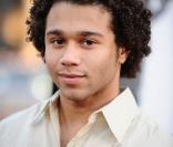 Corbin Bleu était hier à Los Angeles pour la promotion de 