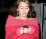 Miley Cyrus en pleine course près de chez elle à Los Angeles