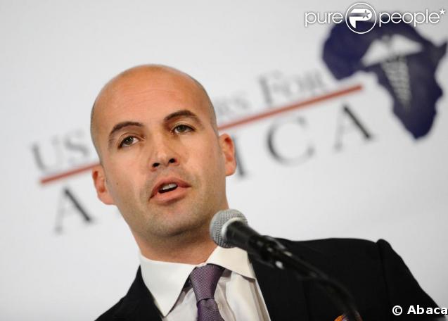 Billy Zane à la conférence de presse du sommet qui aura lieu la semaine prochaine et qui réunira les 15 premières dames de 15 pays d'Afrique. 16/04/09