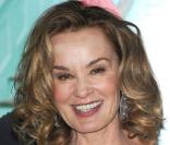Jessica Lange lors de la première du téléfilm de HBO au Grauman's Chinese Theatre à Los Angeles le 16 avril 2009