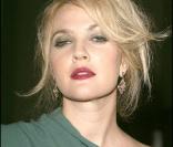 Drew Barrymore à l'Academie de Television des Arts et des Sciences, à Hollywood, le 18 avril
