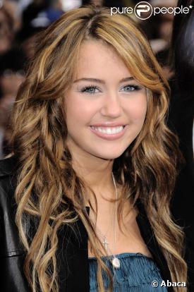Miley Cyrus : nouveau phénomène teen du moment ! 