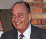 Les invités se dirigent vers le Punta Della Dogana à Venise pour le dîner précédant la célébration du mariage de Salma Hayek et François-Henri Pinault le 24 avril 2009 : JAcques Chirac 