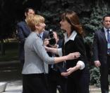 Carla Bruni recontre son homologue Sonsoles Espinosa. 28/04/09 