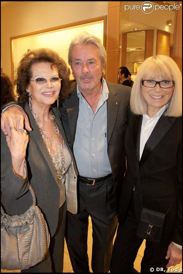 Deux femmes, un homme : trois belles amitiés... 