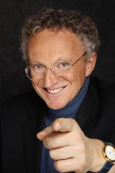Nelson Monfort va sortir un livre...