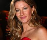La belle Gisele Bündchen, à l'occasion de la soirée Sky HDTV, au Terrace Daslu de Sao Paulo, le 28 avril 2009 !