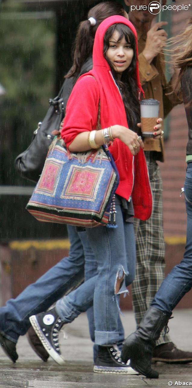 Zoe Kravitz sur le tournage de Twelve, le 4 mai 2009 à New York !