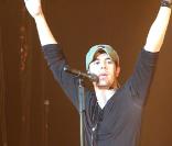 Enrique Iglesias lors de son concert au Zénith de Paris, le 4 mai 2009