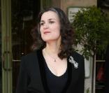 Carole Bouquet au 15e gala Musique contre l'oubli, pour Amnesty International