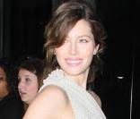 Jessica Biel à la projection spéciale du film  Easy Virtue , à New York.
