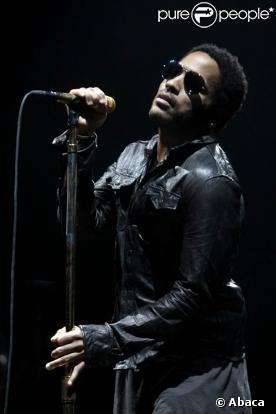 Lenny Kravitz a enflammé le palais Nikaïa de Nice hier soir devant 9000 spectateurs.
