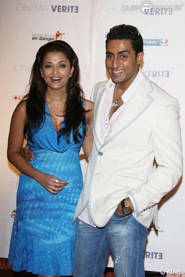  Aishwarya Rai et son mari posent pour la conférence de presse de la catégorie Cinéma Vérité, à l'hôtel Martinez, au 62e Festival de Cannes   le 14 mai 