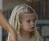 Denise Richards en famille hier à Santa Monica avec ses adorables filles et son papa