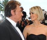 Laeticia et Johnny Hallyday, heureux et amoureux au Festival de Cannes, le 17 mai 2009, pour la projection de Vengeance de Johnnie To