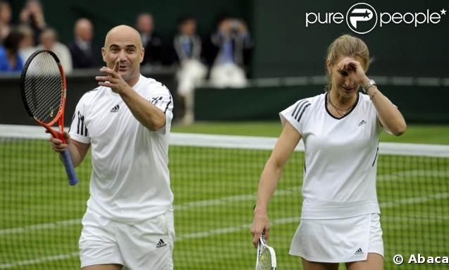 Andre Agassi et sa femme Steffi Graf participent 