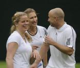 Andre Agassi et sa femme Steffi Graf participent 
