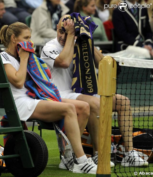 Andre Agassi et sa femme Steffi Graf participent 