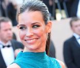 Evangeline Lilly magnifique L'Oréal Girl, lors de la montée des marches du Festival de Cannes le 18 mai 2009