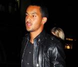 Theo Walcott quitte la soirée de fin de saison d'Arsenal, au Sketch de Londres