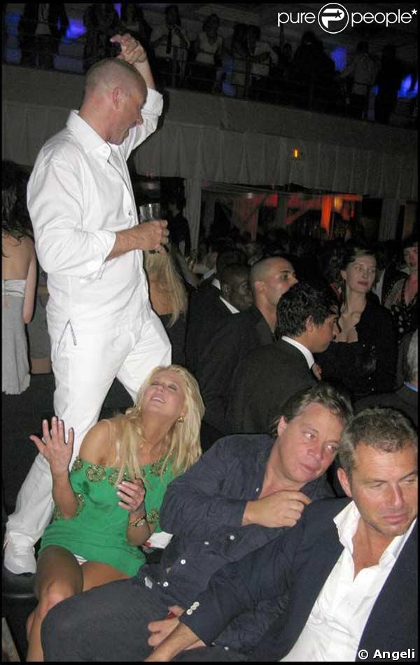 Tara Reid lors d'une soirée 