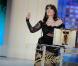 Isabelle Adjani en plein discours avant de remette le prix de la Caméra d"Or 