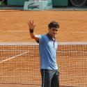 Roger Federer remporte son match devant les yeux de sa femme... enceinte et ravie !
