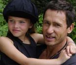 Patrick Blondeau, le mari de Veronika Loubry, et leur fille Thylane 