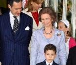 Jaime de Marichalar, la Reine Sofia  à la communion de Victoria Federica, fille de la Princesse Elena d'Espagne à Madrid