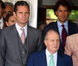 Le roi Juan Carlos avec l'un de ses petits fils et le Duc de Palma de Majorque 