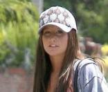 Ashley Tisdale et son nouveau boyfriend, Scott Speer se promènent à Toluca Lake en Californie le 1 juin 2009
