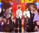 Les candidats chante Y.M.C.A
