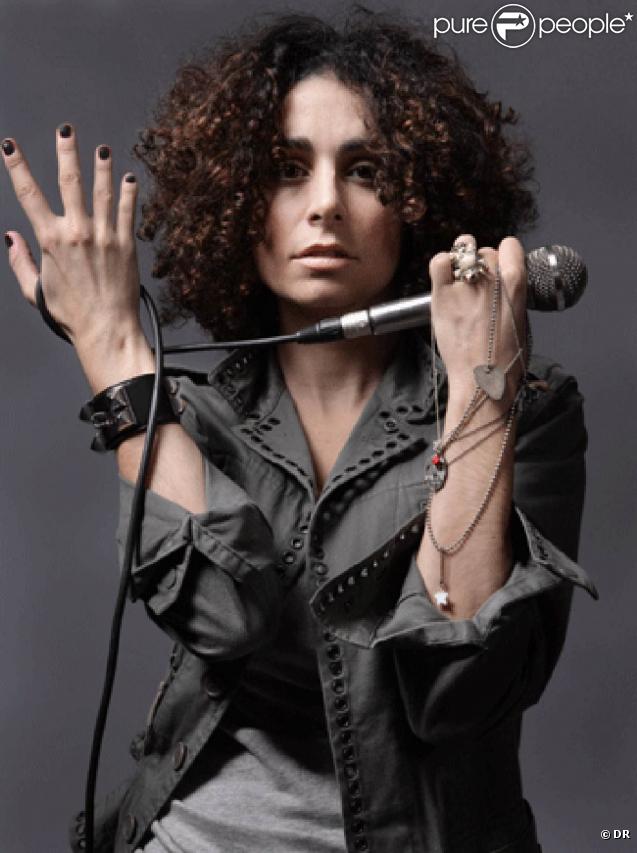 Sophie Delila sera aussi à l'évenement Tout le Monde Chante Contre le Cancer, le 12 juillet 2009