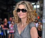 Michelle Pfeiffer s'apprête à aller sur le plateau du Late Show with David Letterman à New-York, le 16 juin