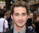 Shia LaBeouf n° 3 du classement des célibataires les plus sexy du magazine People : du gringalet de Transformers au beau gosse d'Hollywood... il n'y a qu'un pas ! 