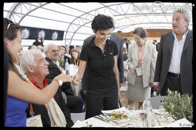 Rachida Dati, Alain Delon, Jean-Paul Belmondo et sa compagne Barbara au Salon de l'aéronautique. 18/06/09