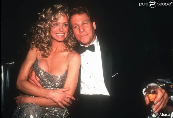 Farrah Fawcett et Ryan O'Neal, ici en 1989, vont se marier, avant qu'il ne soit trop tard...